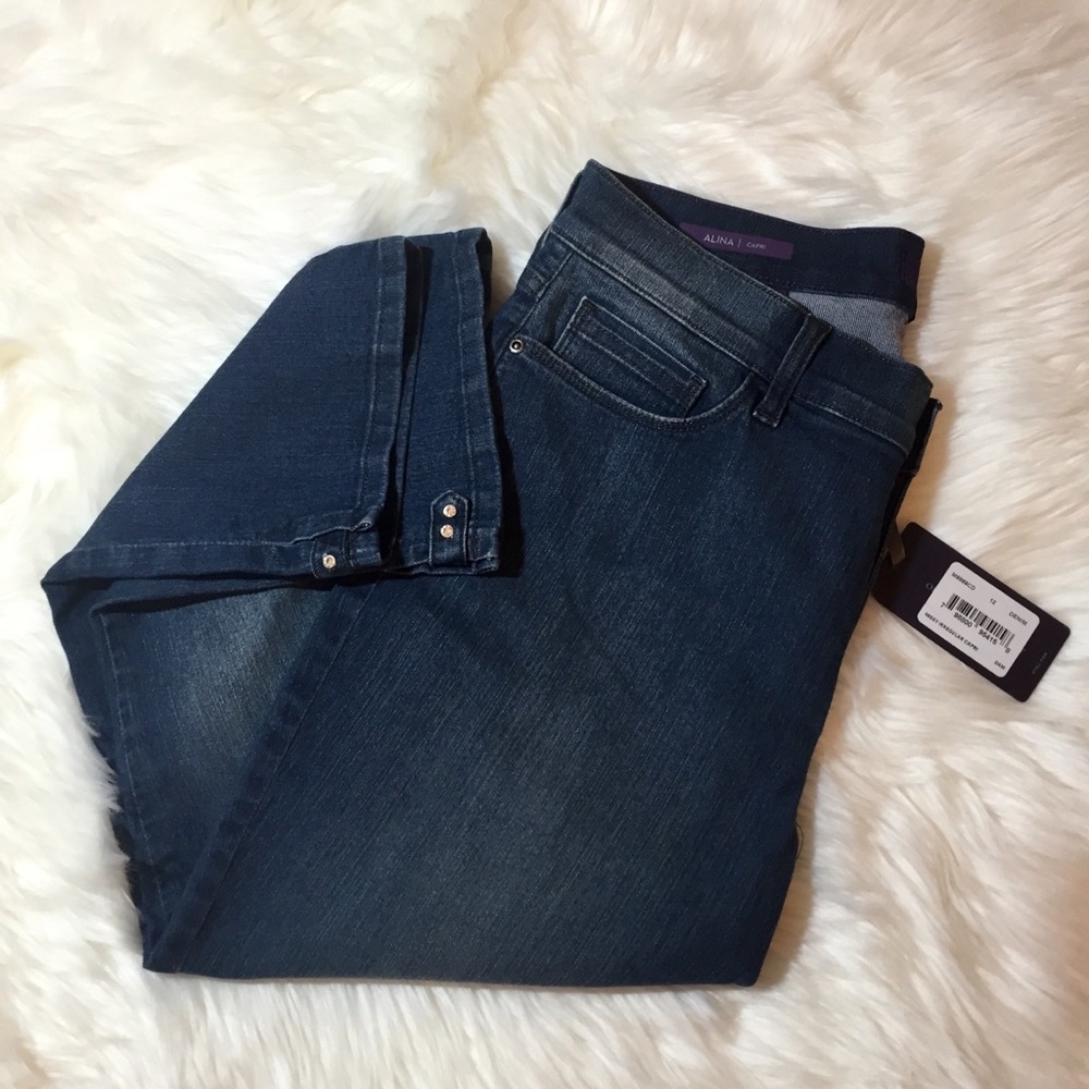 NYDJ missy Capri Alina sz 12 ❤️ NWT